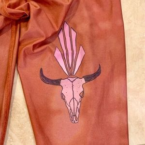 EUC rust color Teeki leggings